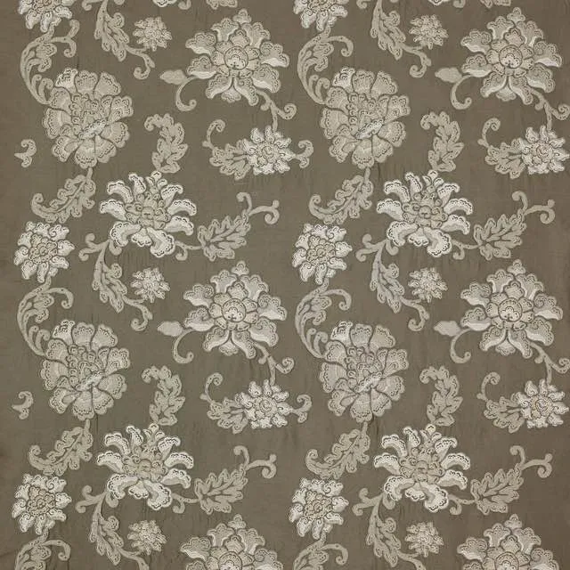 Colefax and Fowler Cordelia Embroidery Fabric - F4101/04 - 3m-Roll End - Onyx