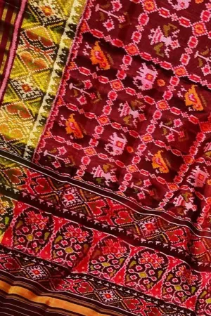 Elegant Maroon Patola Handloom Silk Saree: A Timeless Classic