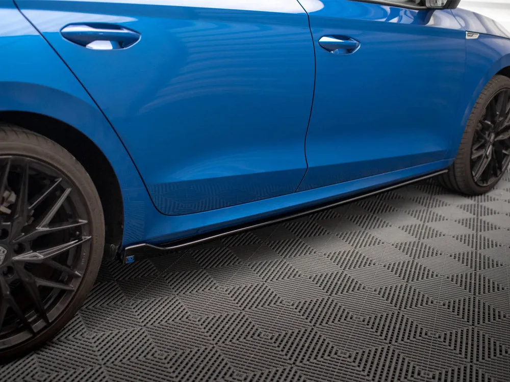 Maxton Design - SIDE SKIRTS SPLITTERS V1 SKODA OCTAVIA MK4 (2019-)