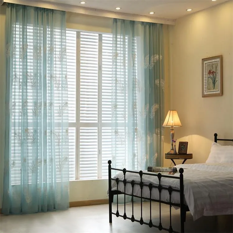 Modern Embroidered Polyester Vertical Blinds