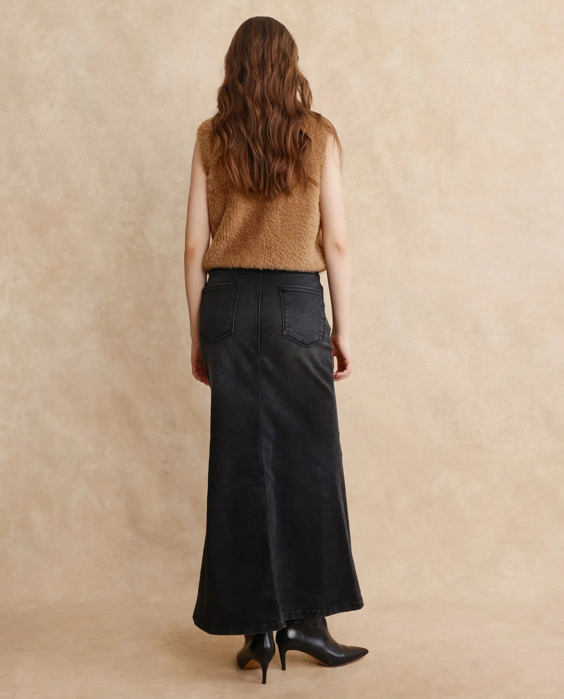 Rareism Women Stinger Black Cotton Polyester Fabric Regular Fit Plain Skirt