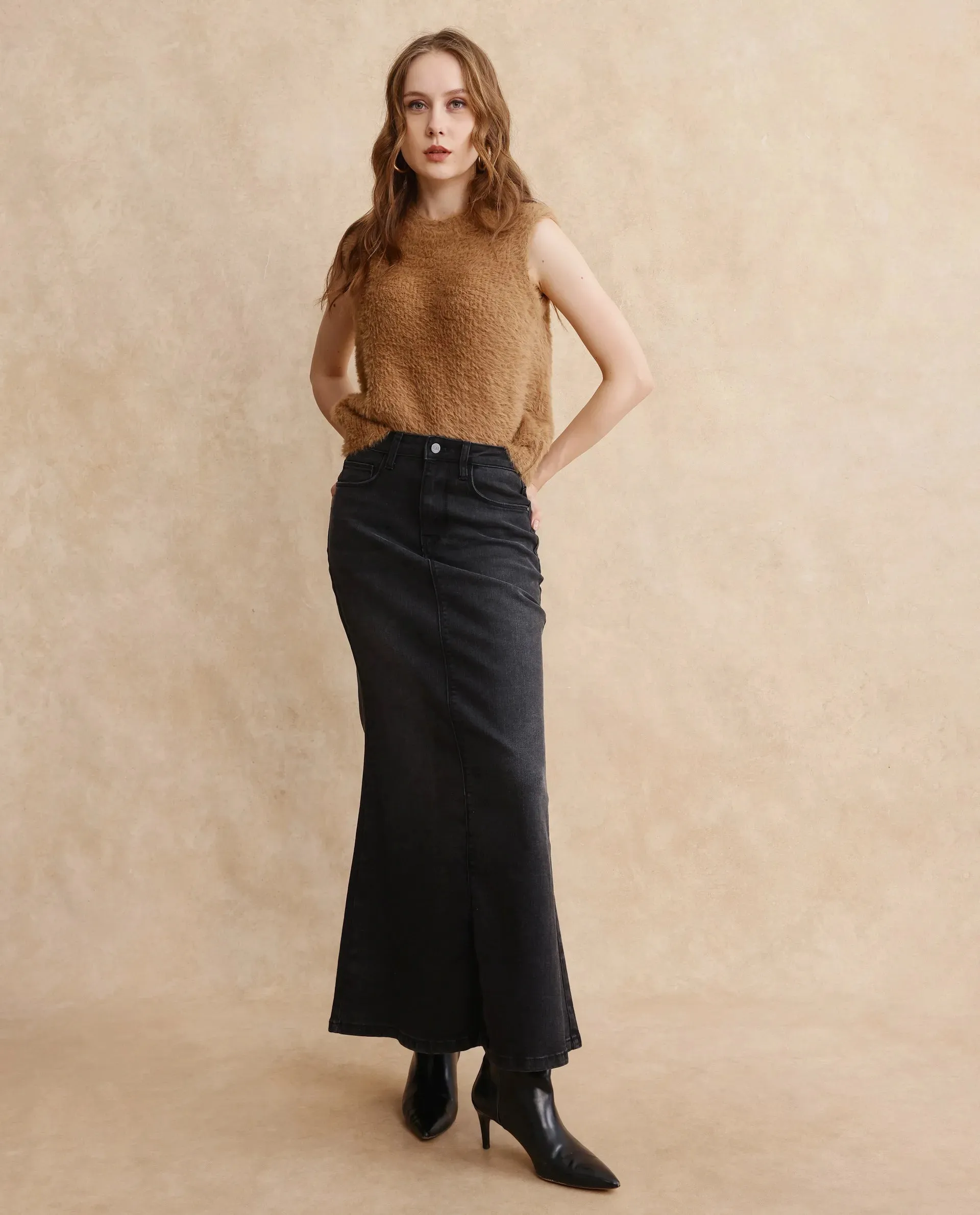 Rareism Women Stinger Black Cotton Polyester Fabric Regular Fit Plain Skirt