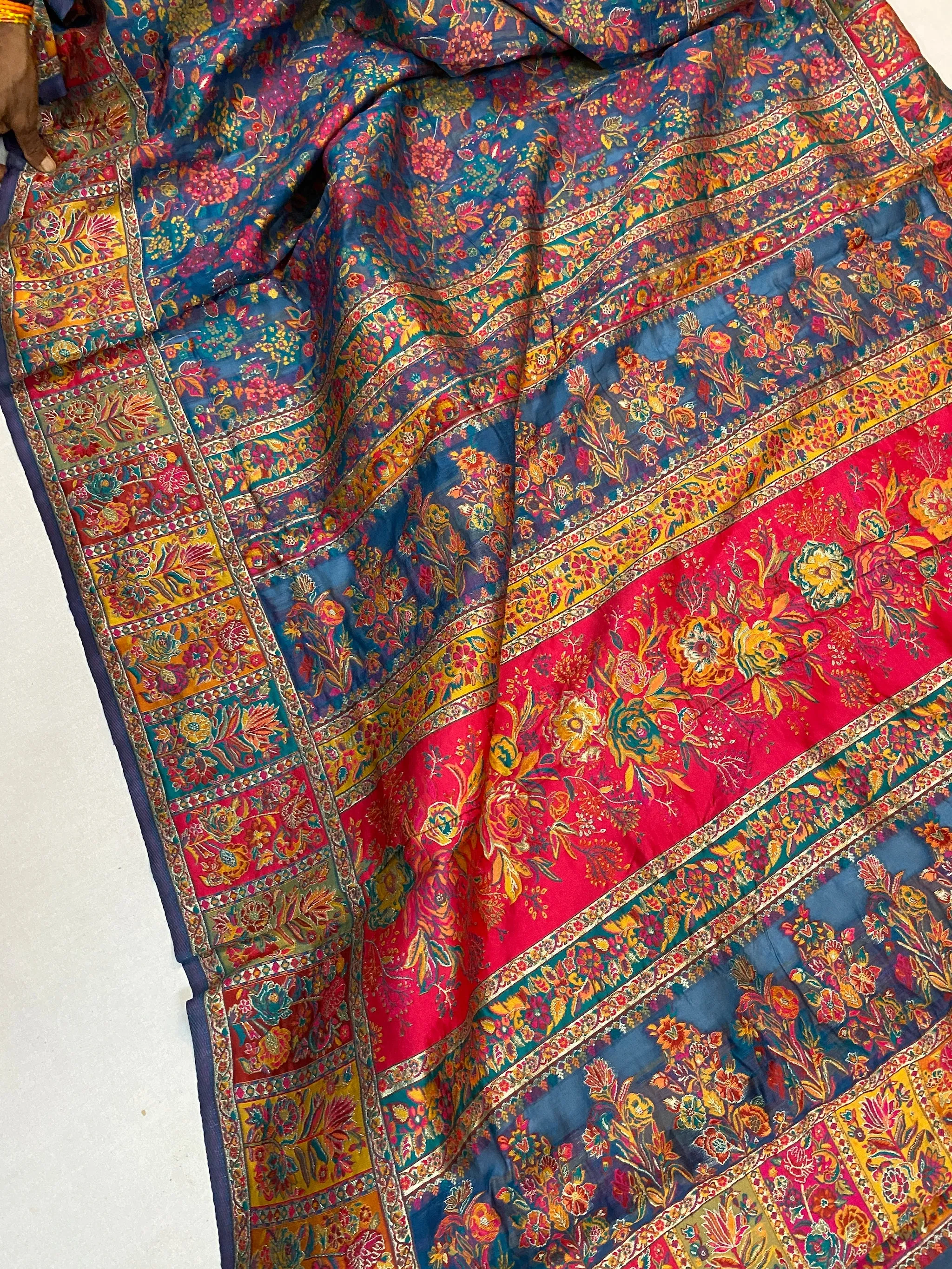 Regal Handloom Banarasi Saree in Navy Blue Pure Organza Silk